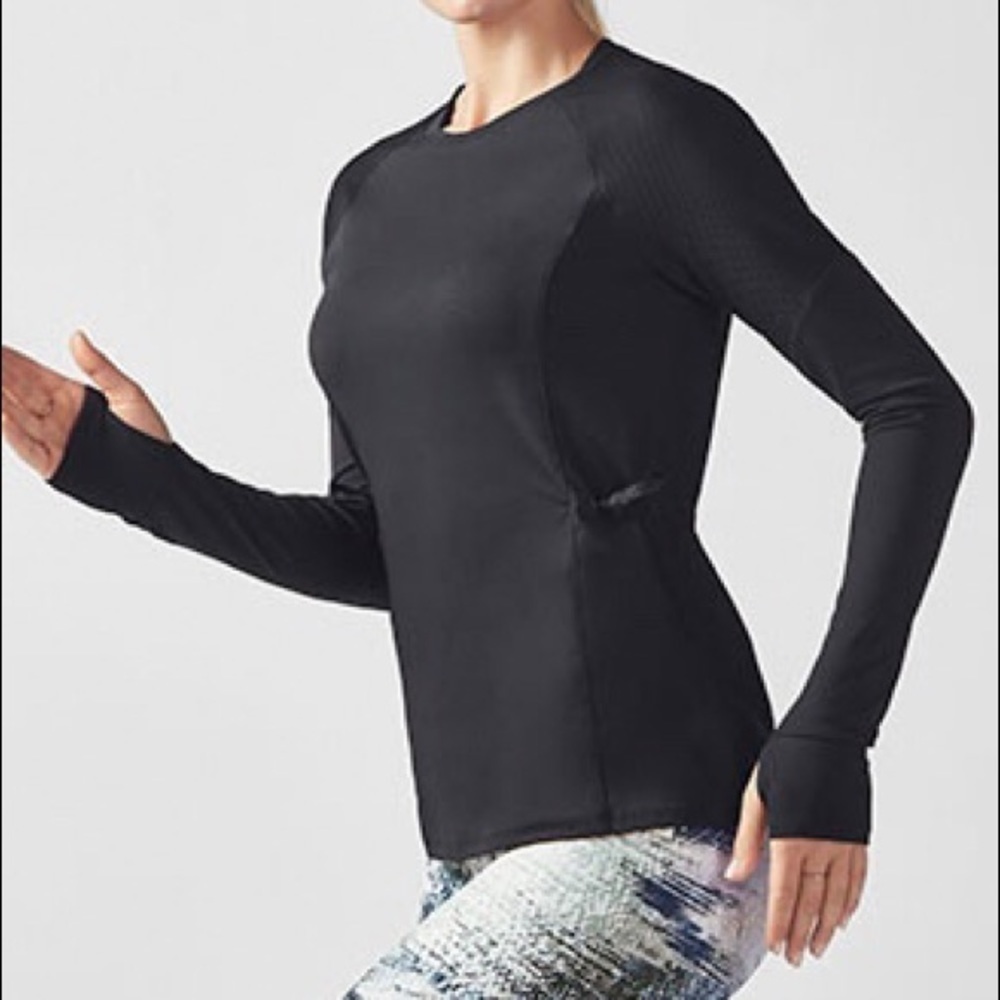 New Fabletics Workout long sleeve Top